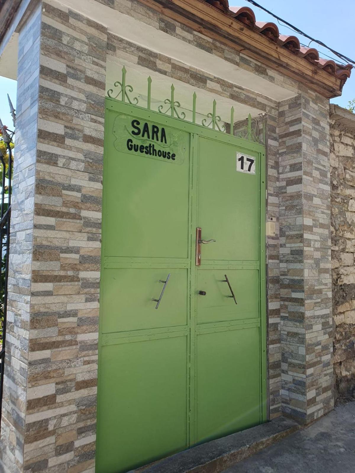 Sara Guesthouse Berat Eksteriør billede